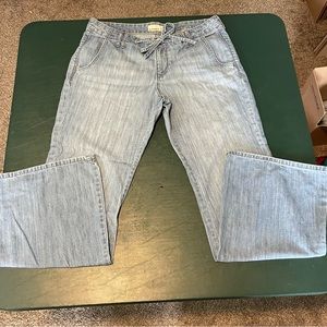 Cute pair of Flare bottom jeans size 12 by Old Navy